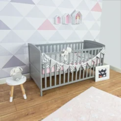 Puckdaddy Babybett Mika 140x70cm Grau Höhenverstellbar Mit Herausnehmbaren Sproßen 9 Puckdaddy Babybett Mika 140x70cm Grau Höhenverstellbar Mit Herausnehmbaren Sproßen -Kinderbett Geschäft 2dae0ac5b2fb1e6041e2e70308a5f6db