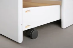 Stauraumbett Mit 2 Liegeflächen Rieka Massivholz Weiss 90 X 200 Cm 3 Schubladen Funktionsbett Schlafzimmer Kinderzimmer Inkl. Gästeliege 15 Stauraumbett Mit 2 Liegeflächen Rieka Massivholz Weiss 90 X 200 Cm 3 Schubladen Funktionsbett Schlafzimmer Kinderzimmer Inkl. Gästeliege -Kinderbett Geschäft 9351e301d09c7b4b80272b2c6aeadcc1